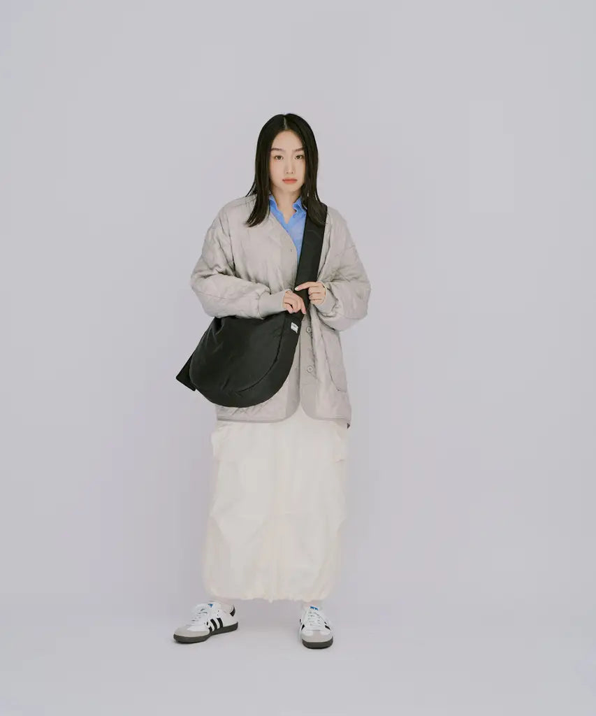 寬帶雲朵中型半月包