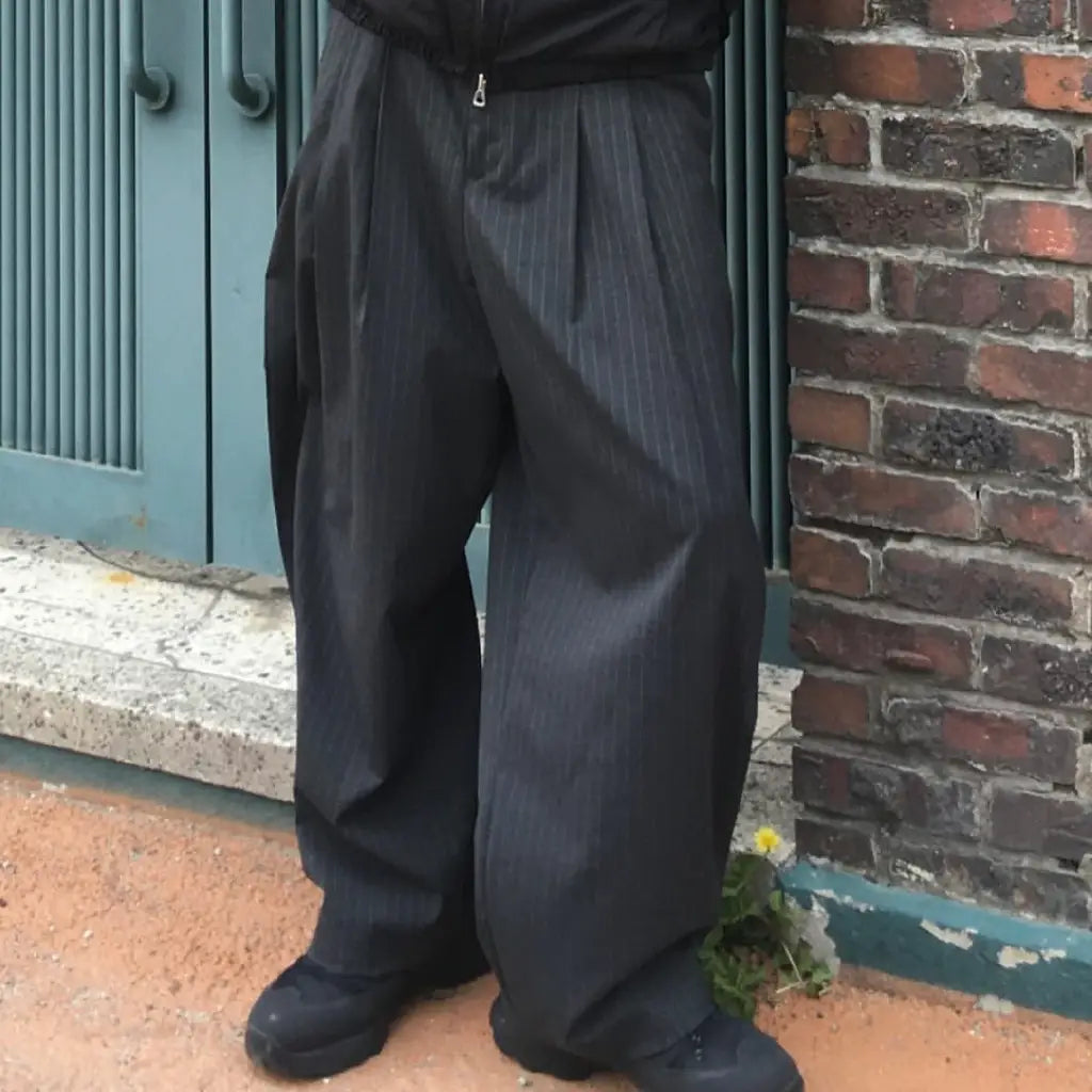 兩摺闊身西褲 Two Tuck Wide Pants