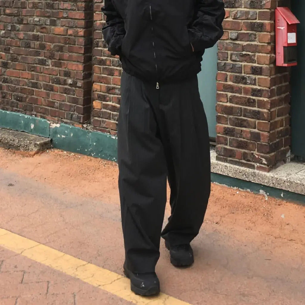 兩摺闊身西褲 Two Tuck Wide Pants